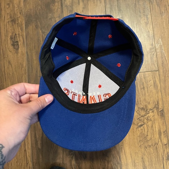 New York Giants football SnapBack NFL adjustable hat - Picture 3 of 4